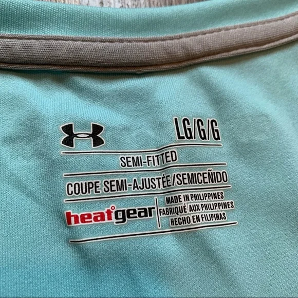 Under amour heat gear semi fitted workout top - Picture 3 of 4